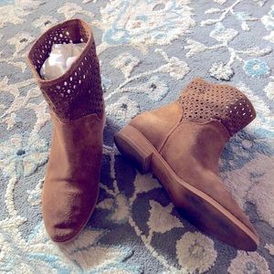 Michael Michael Kors brown suede ankle boots